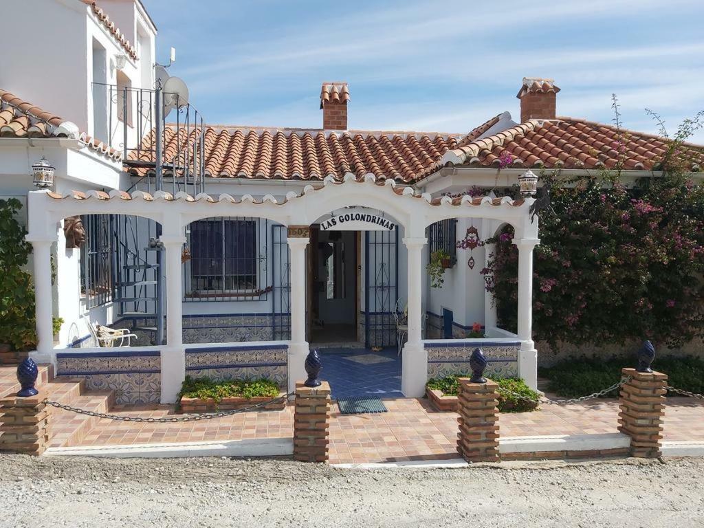 Las Golondrinas Cómpeta Exterior foto